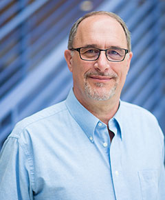 Portrait Dr. Bob Trigiano